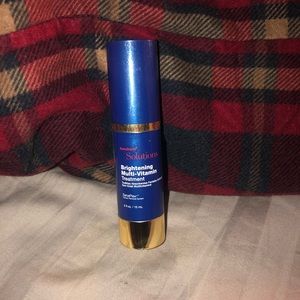 Brightening Multi-Vitamin treatment